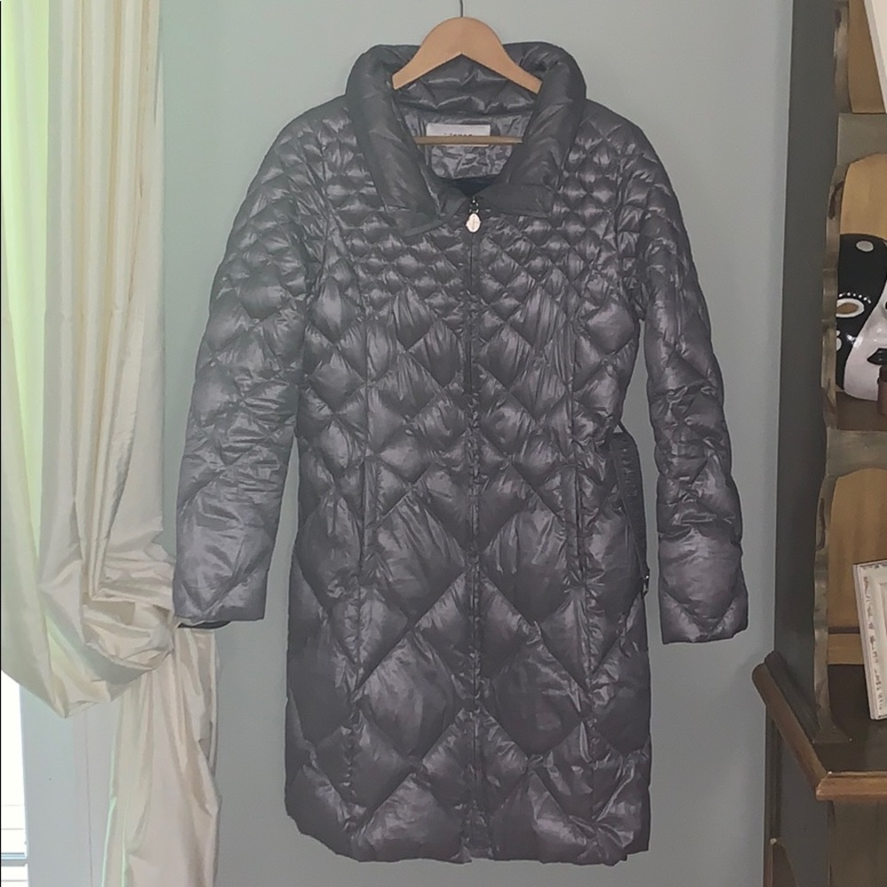 Tahari women’s coat